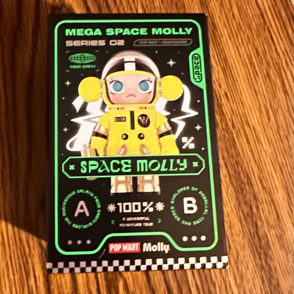 Mega Space Molly Series 02 Collectible